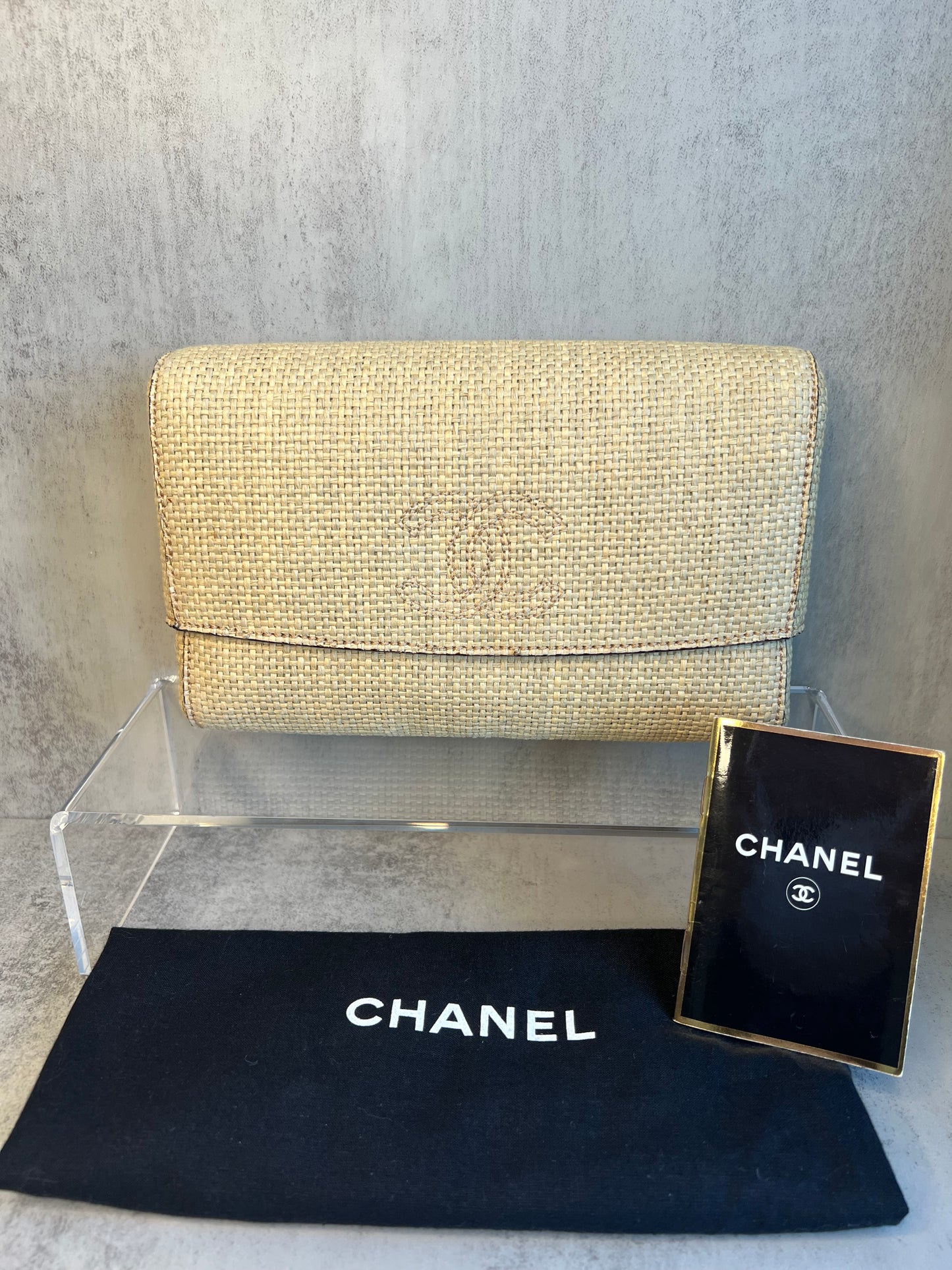 CHANEL (1997-1999) Raffia CC Mark Stitch Clutch