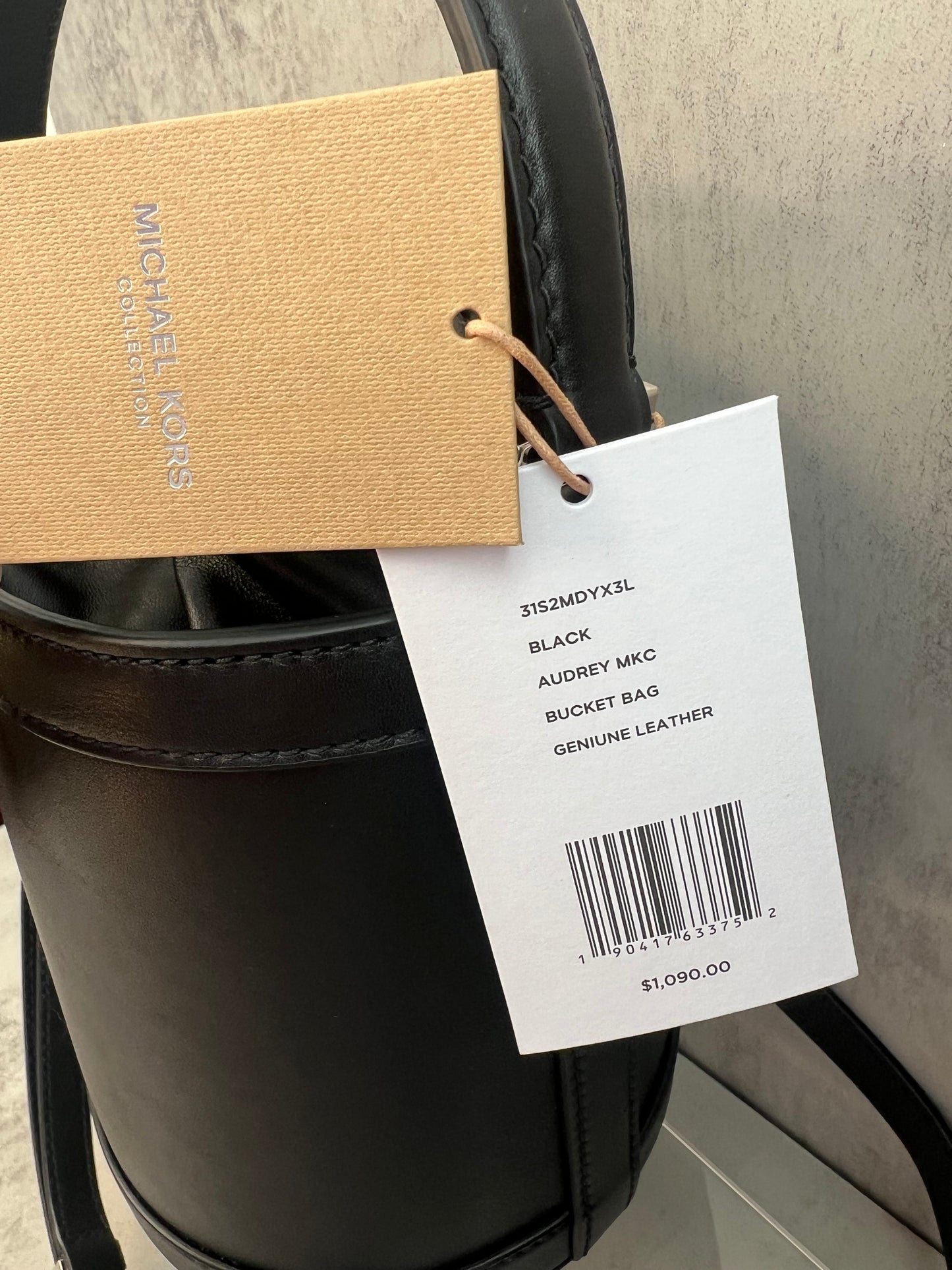 MICHAEL KORS COLLECTION Audrey Medium Leather Bucket Bag black