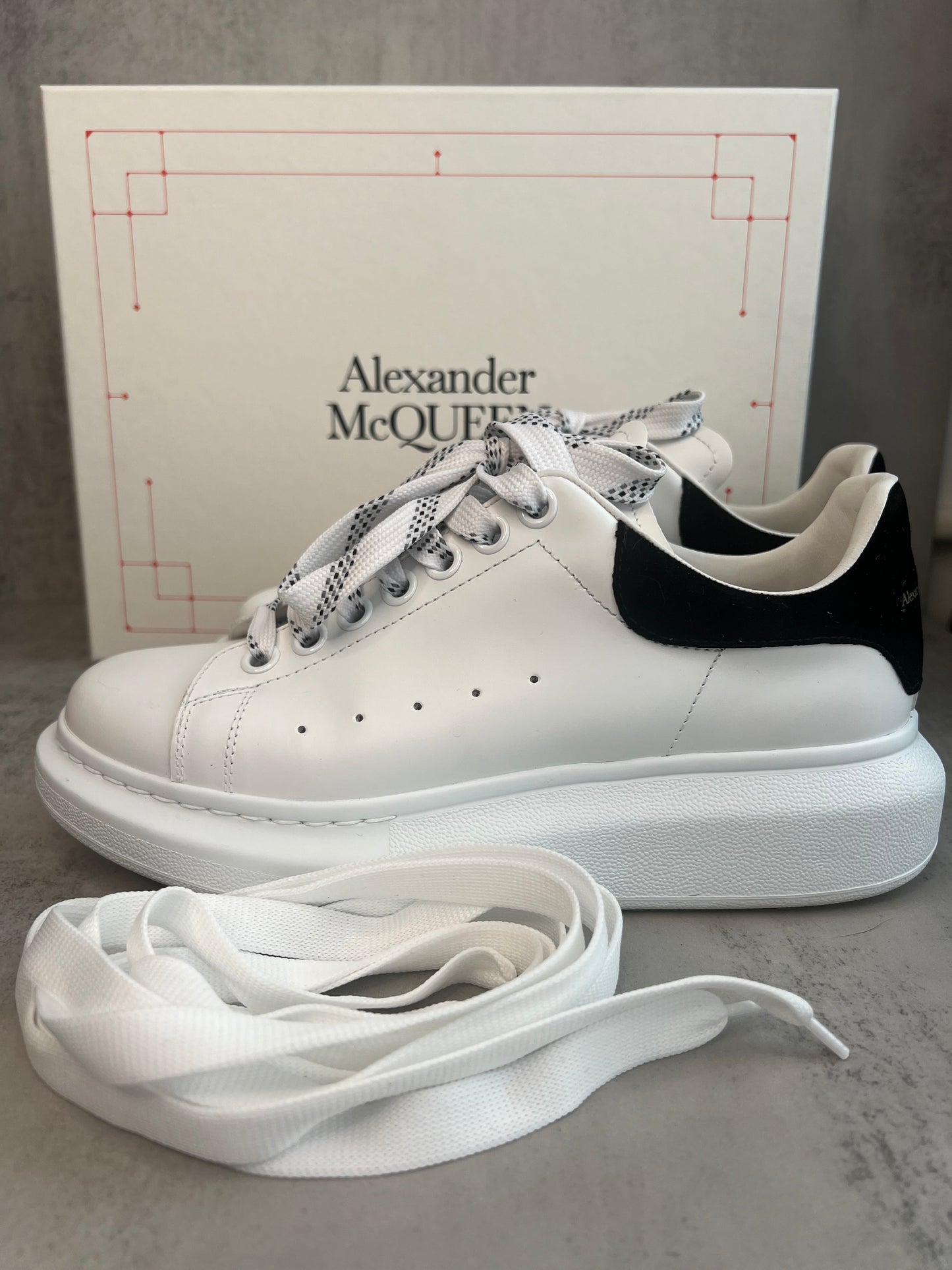 Alexandr McQueen Oversized Sneaker Women size 38